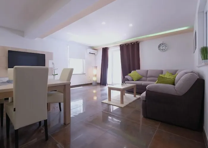 Boscari Villa Režanci